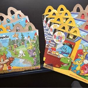 Neopets | Vintage 2004 Happy Meal Boxes Lot (7)